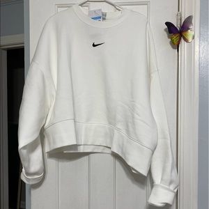 Oversized Nike Crewneck